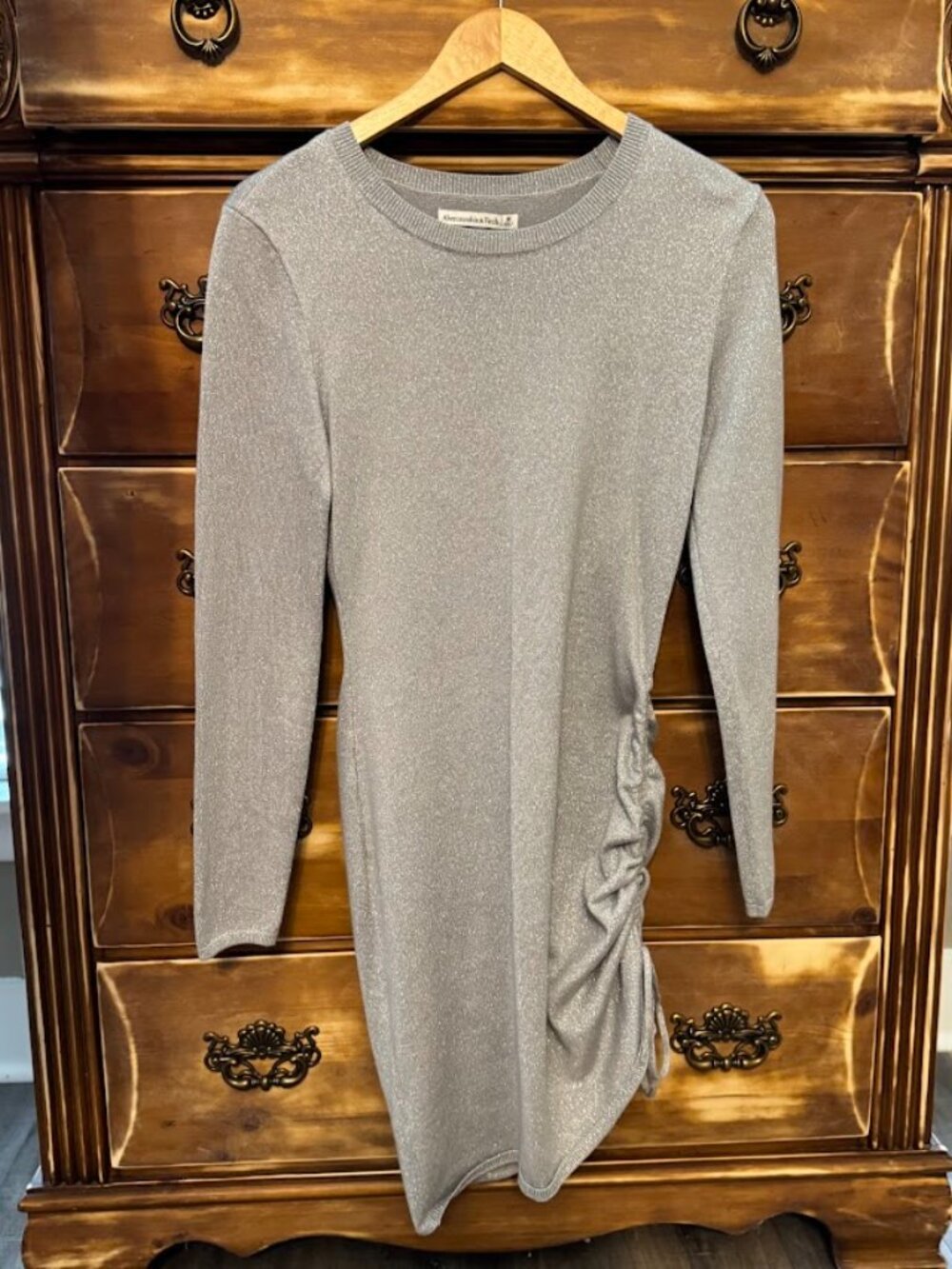 NWT Abercrombie & Fitch Shimmer Ruched Bodycon Dress Silver Medium - Picture 5 of 5